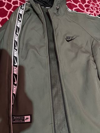 Felpa Nike Verde con Logo