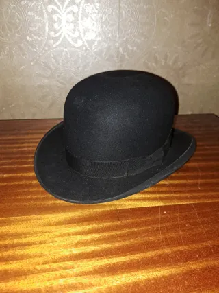 Coleccion de sombreros de copa o bombin vintage