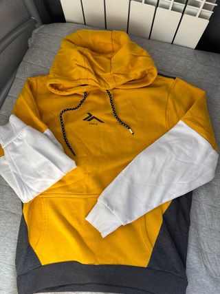 Sudaderas Adidas , Tenth y Hollister