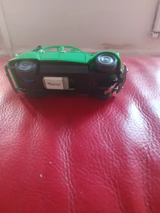 Coche Scalextric Citroën 2CV Verde