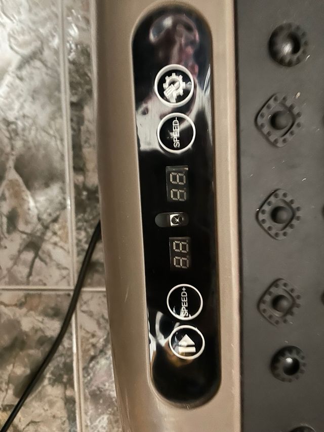 Plataforma vibratoria con mando