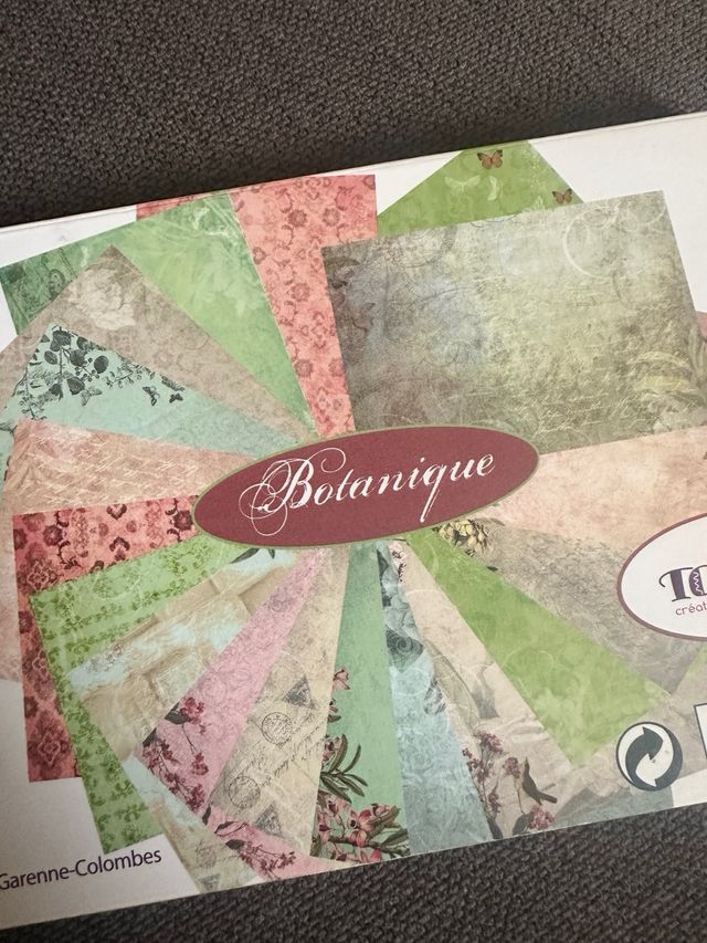 Papel Scrapbook Botanique TOGA 210 g/m²