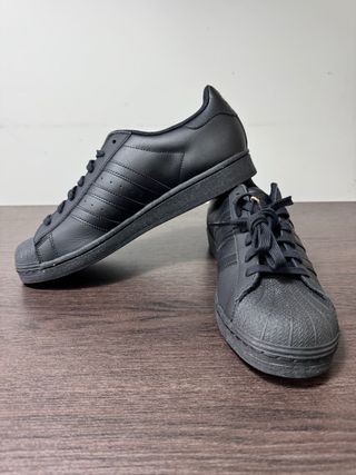 Adidas Superstar Negro Talla 42 2/3