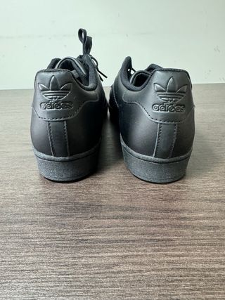 Adidas Superstar Negro Talla 42 2/3