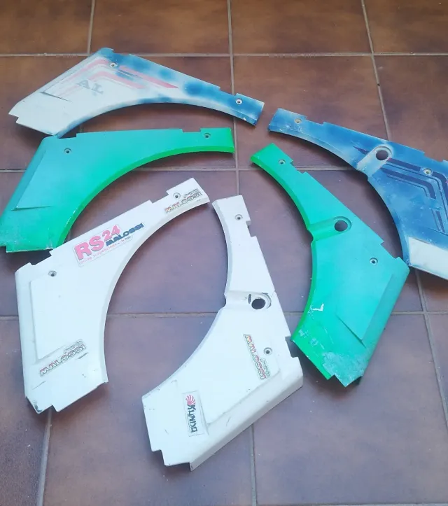 Tapas Laterales Vespino