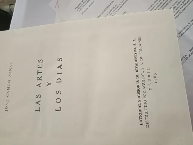 Las Artes y los Días