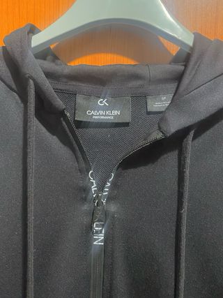 Sudadera Calvin Klein Negra Cremallera