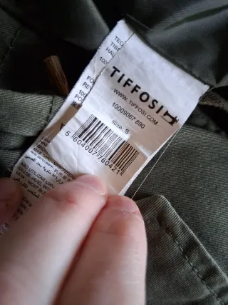 Parka verde Tiffosi con capucha