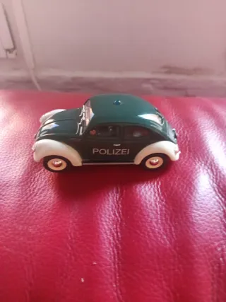 Coche Scalextric Volkswagen Policía.