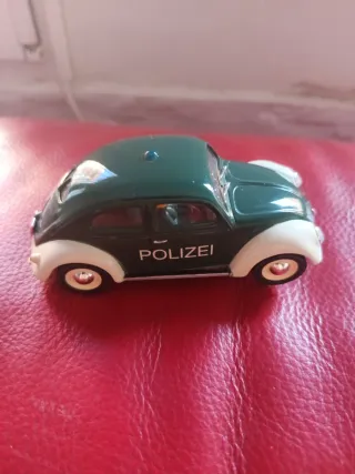 Coche Scalextric Volkswagen Policía.