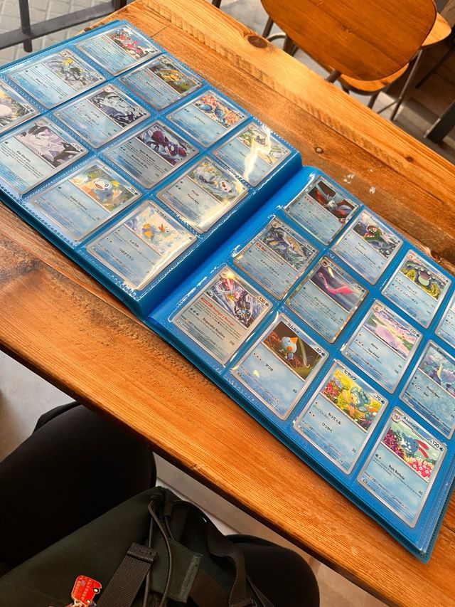 Álbum de cartas Pokémon