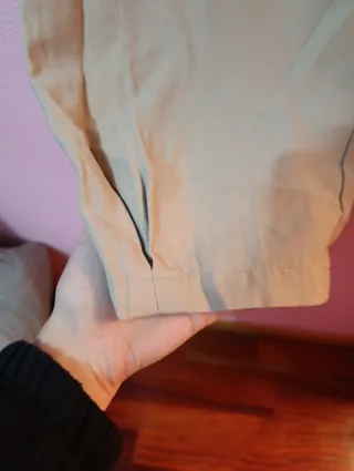 Pantalón beige