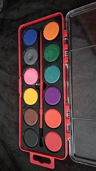 Cajita Acuarela con Pincel