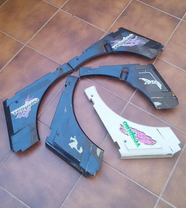 Carcasas Laterales Vespino