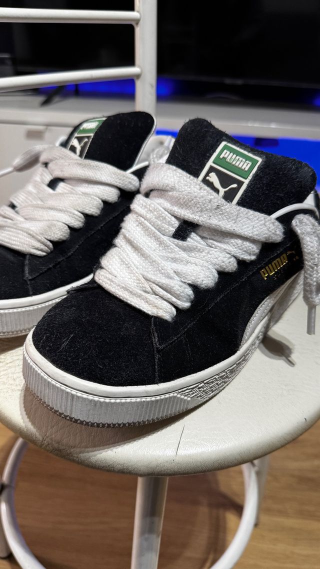 Zapatillas Puma Negras y Blancas