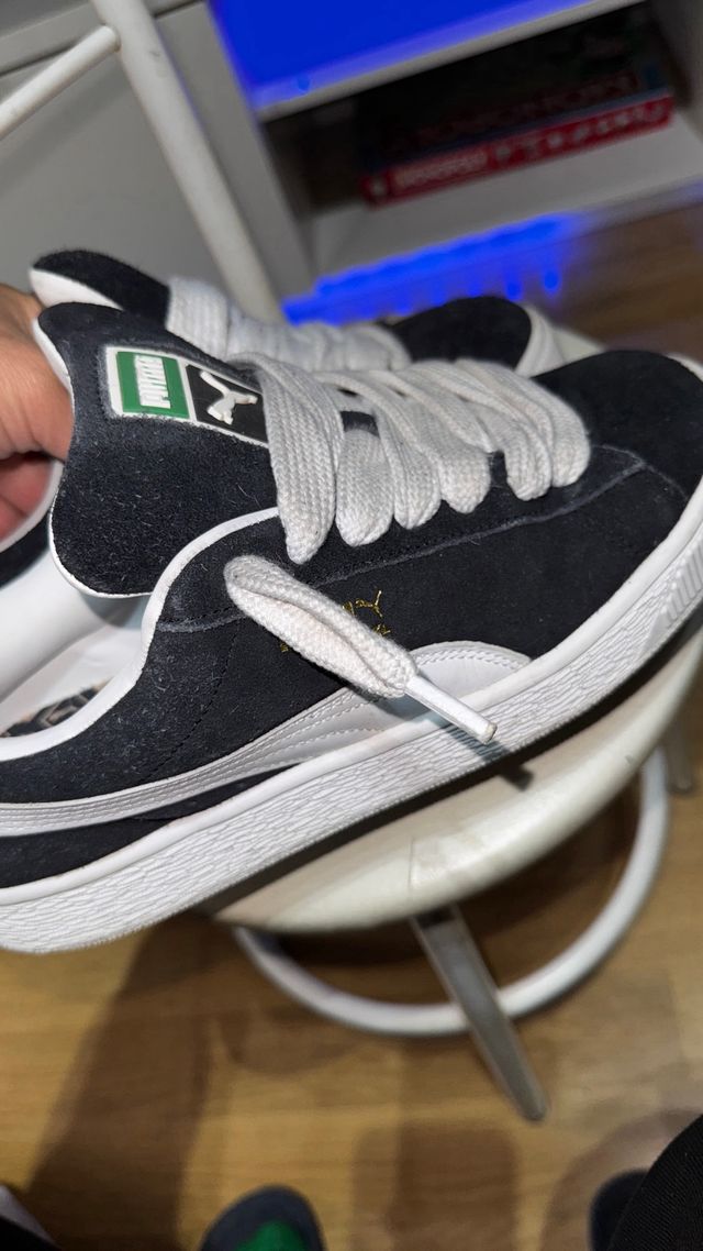 Zapatillas Puma Negras y Blancas