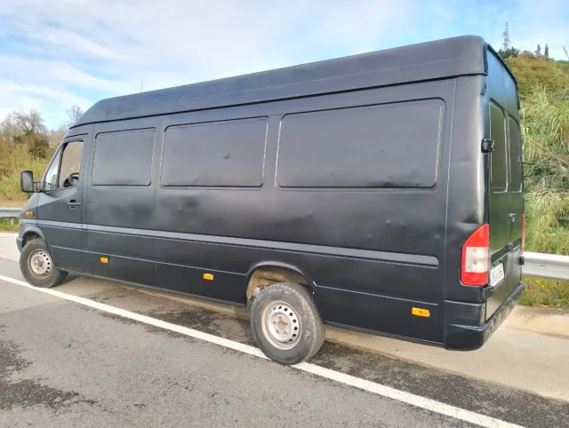 Mercedes-Benz Sprinter 2005