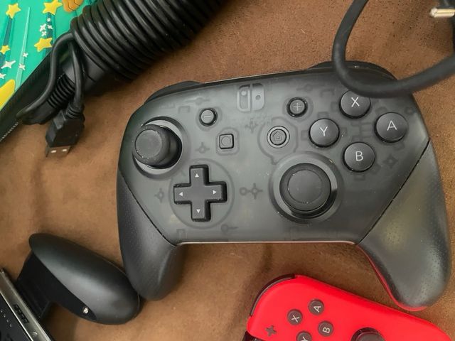 Nintendo Switch com acessórios