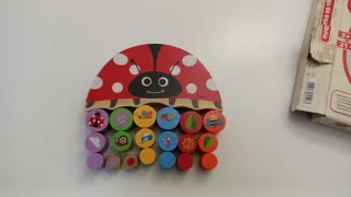 Juego varios para niños/as pequeños (madera)