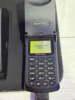 Motorola Startac completo di base carica scarica
