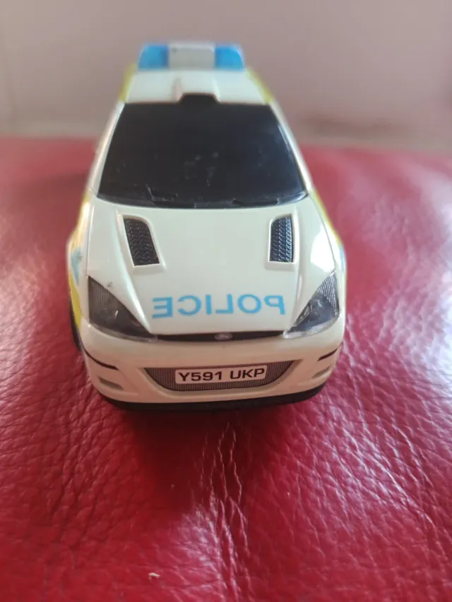 Coche scalextric  Policía Luces y Sonido