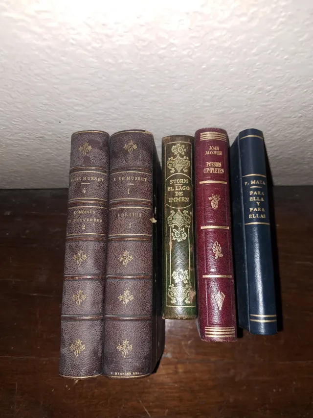 Coleccion de libros antiguos