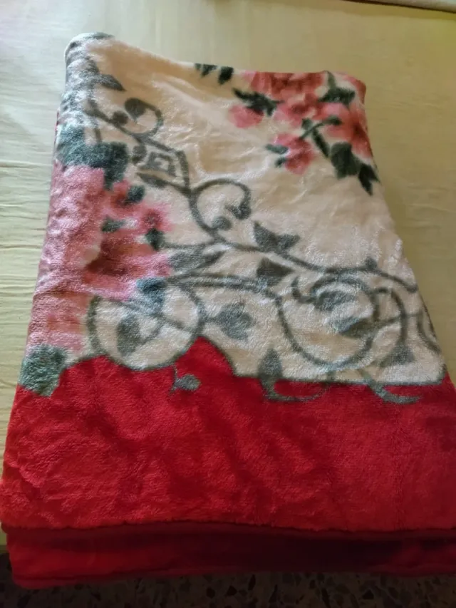 Manta Gruesa 160x220cm Flores