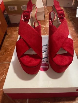 Sandalias Dana Buchman Rojas Tacon Plataforma