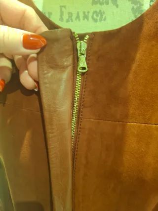 Cazadora ante Massimo Dutti