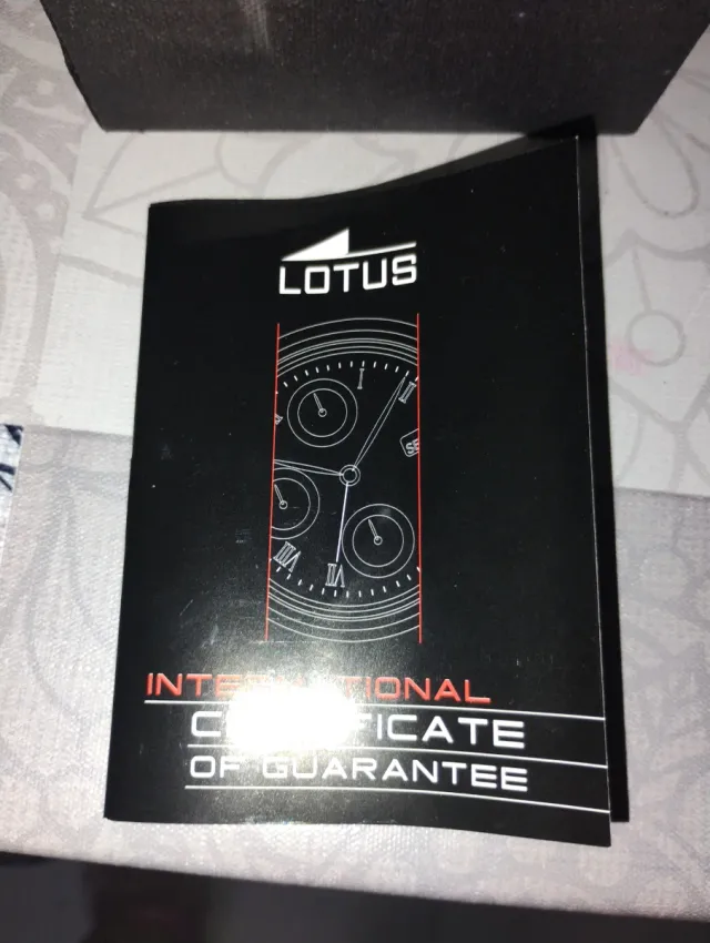 Reloj Lotus Azul y Plateado mujer