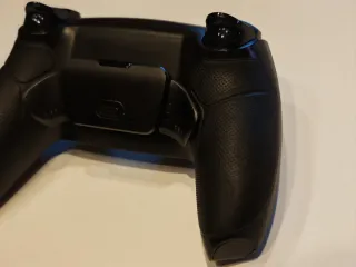 DualSense Nero con Kit ExtremeRate BDM-020