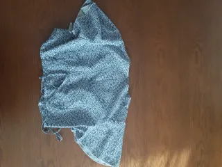 Camisa Shein floral azul y blanco