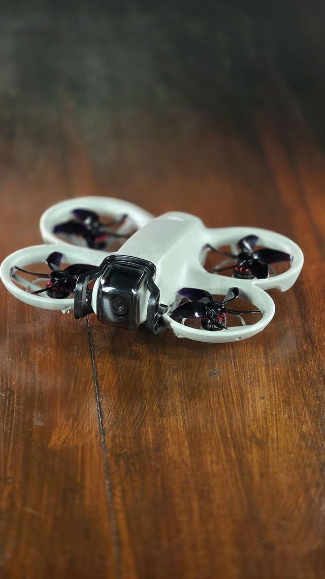 POCO USO Dron DJI Neo