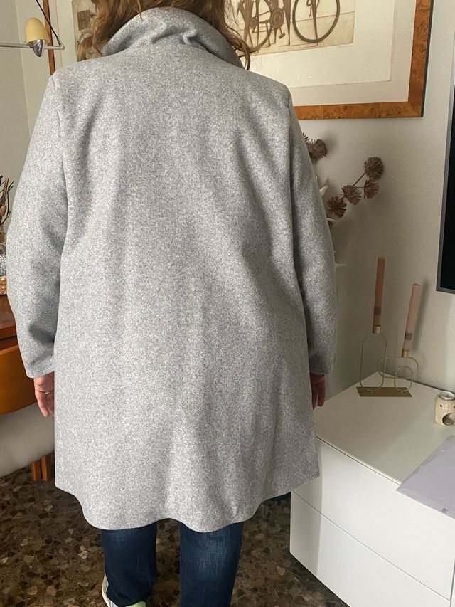 Chaquetón paño gris nuevo