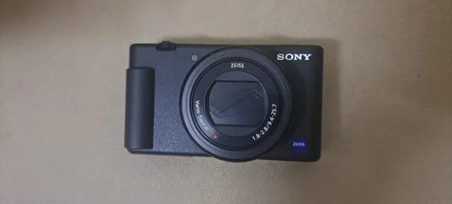 Câmera Sony ZV-1