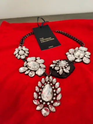 Collar Zara Pedrería Nuevo