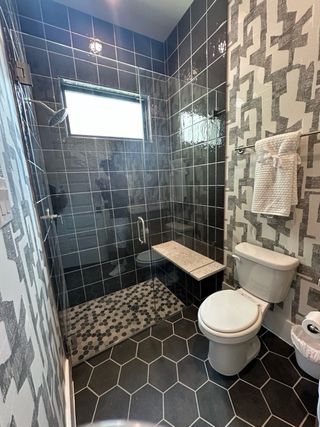 Baño moderno de moda