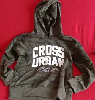 Lote 3 sudaderas Marvel y GAP T16