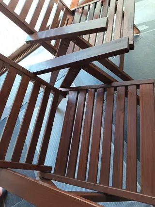 Mesa con 4 Sillas madera para terraza o jardin