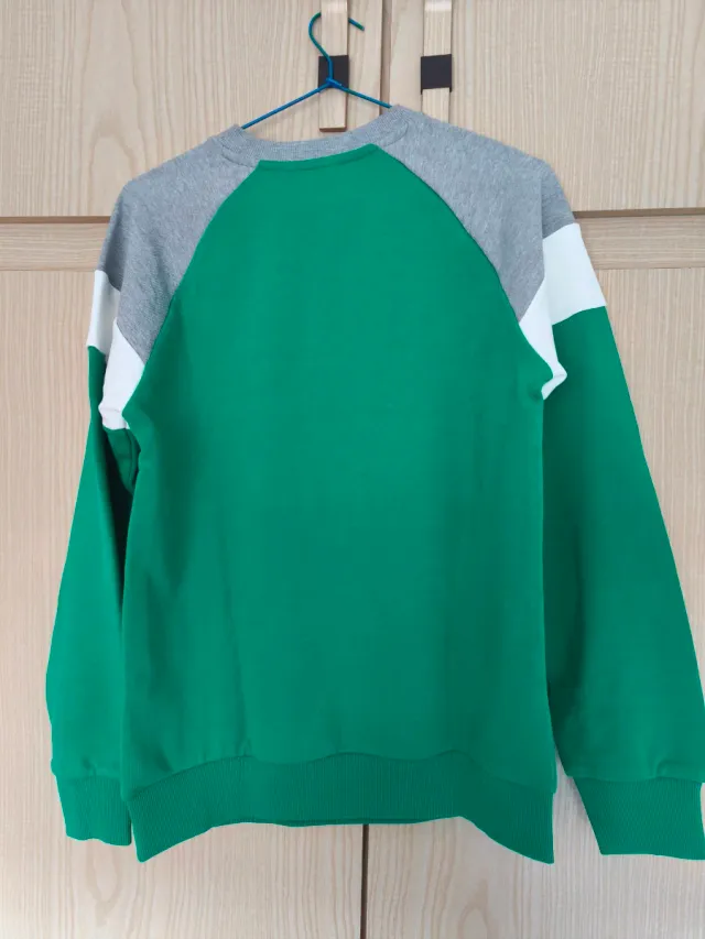 Sudadera Benetton Gris, Blanca y Verde