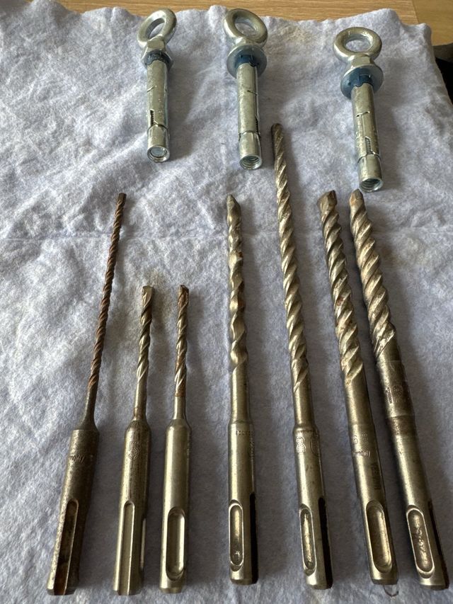 Lotto 7 punte + 3 mandrini 12mm