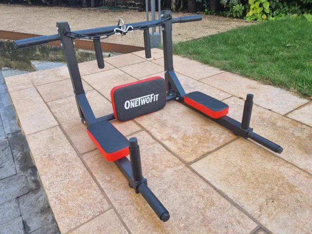 Barra de dominadas ONETWOFIT