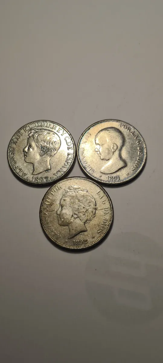 3 Duros de Plata Falsos