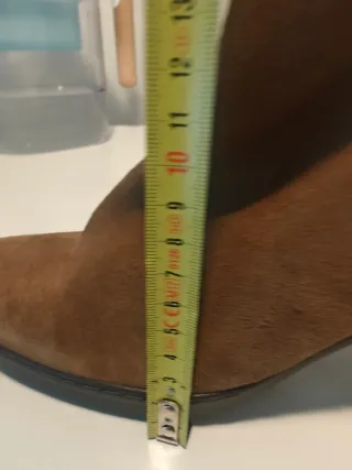 Botines beige/marrón con cordones