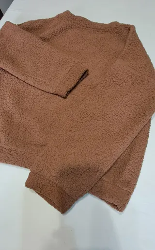 Maglione morbido marrone