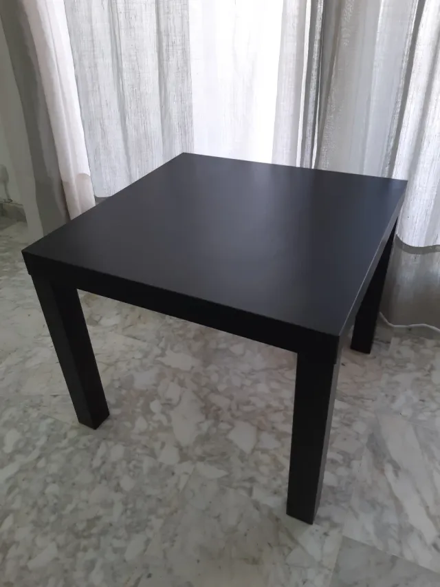 2 Mesas de centro negras de madera