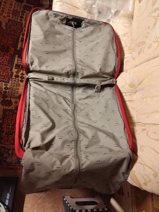 Valigia porta abiti Ghepard rossa, per 2 abiti