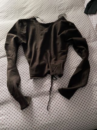 Top marrón manga larga