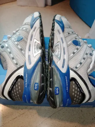 Zapatillas K-Swiss Azul y Blanco