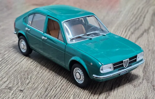 Alfa Romeo Alfasud 1.2 1972 scala 1/24 perfetta
